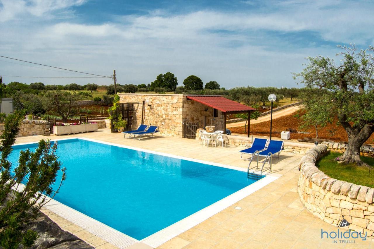 I Trulli Degli Ulivi Villa Locorotondo Dış mekan fotoğraf