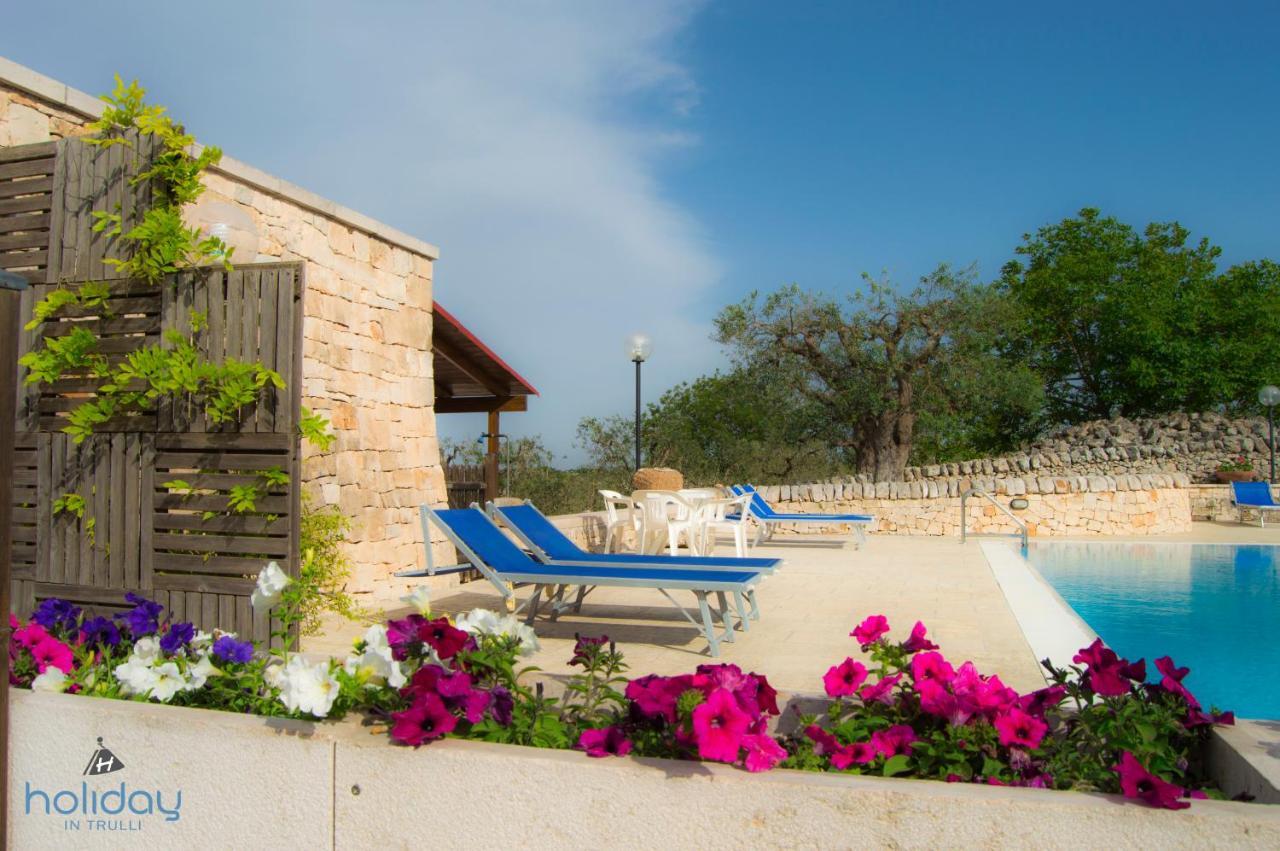 I Trulli Degli Ulivi Villa Locorotondo Dış mekan fotoğraf